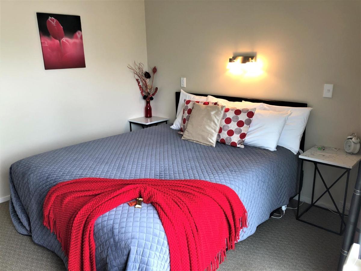 Fiordland Lakeview Motel And Apartments Te Anau Εξωτερικό φωτογραφία